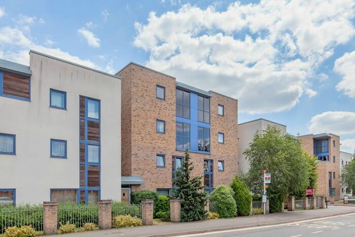 2 Bedroom Flat To Rent In London Road, Bicester, OX26