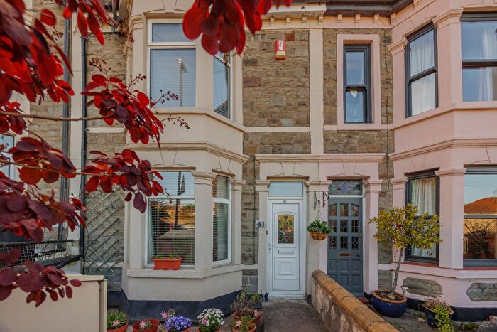 3 Bedroom Terraced House For Sale In Plummers Hill, Bristol, BS5