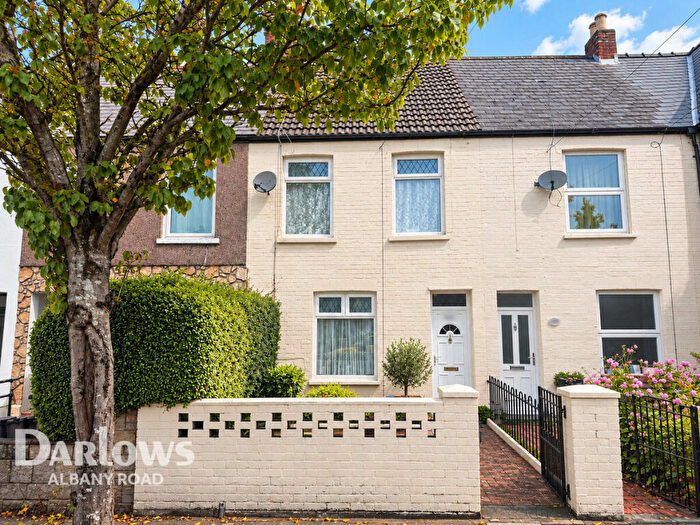 3 Bedroom Semi Detached House For Sale In Richards Street, Cardiff, CF24