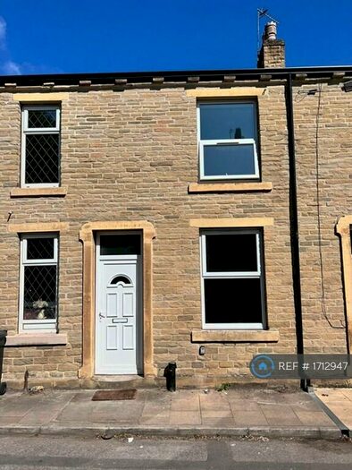 2 Bedroom Terraced House To Rent In New Street, Bailiff Bridge, Brighouse, HD6