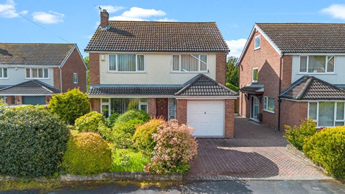 4 Bedroom Detached House For Sale In Beadnell Drive, Penketh, WA5