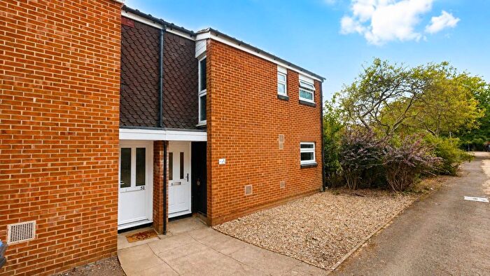 2 Bedroom Terraced House For Sale In Drovers Way, Hatfield, AL10