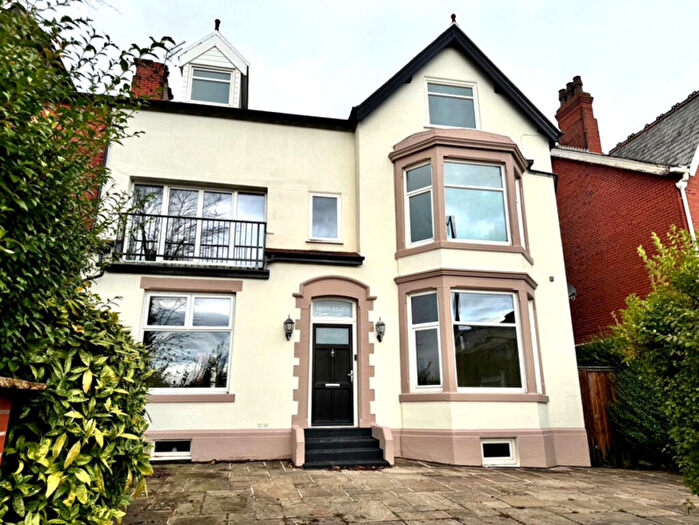 6 Bedroom Detached House To Rent In East Beach, Lytham, FY8