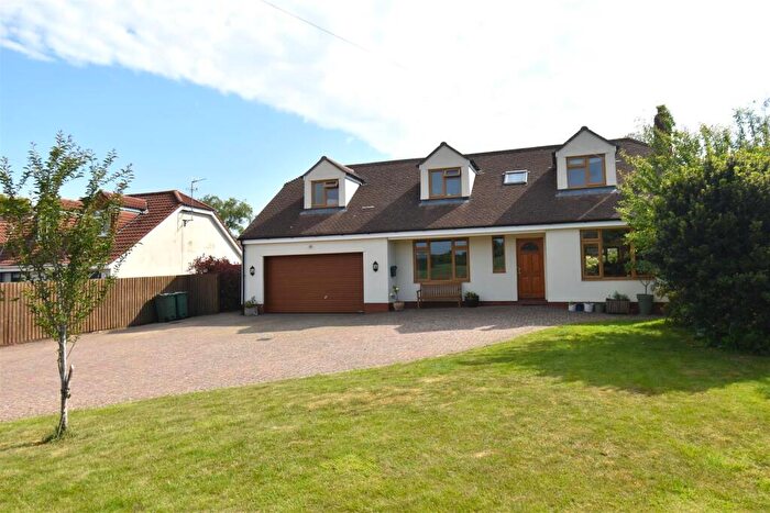 4 Bedroom Detached House For Sale In Superb Home Flax Bourton Road, Failand, BS8