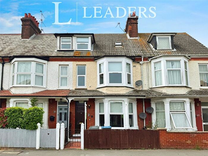 3 Bedroom Maisonette For Sale In Victoria Street, Felixstowe, Suffolk, IP11