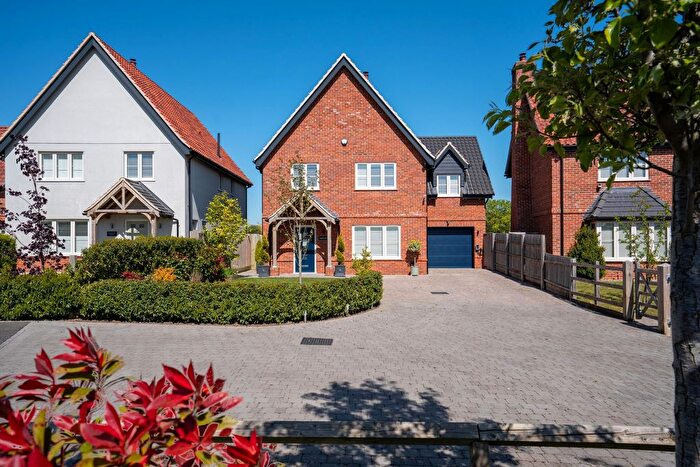 4 Bedroom Detached House For Sale In High Road, Bressingham, IP22