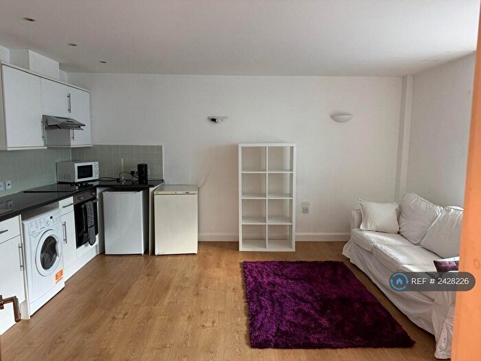 2 Bedroom Flat To Rent In Lower Parliament Street, Nottingham, NG1