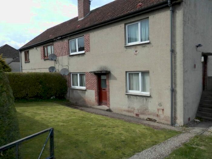 2 Bedroom Flat To Rent In Dunsinane Drive, Perth PH1