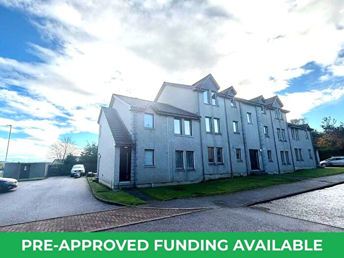 2 Bedroom Flat For Sale In Esslemont Drive, Inverurie, Aberdeenshire, AB51