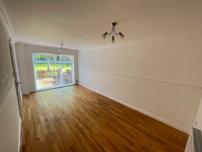 3 Bedroom Terraced House To Rent In Bellshill Close, Hadrian Park