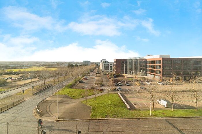 1 Bedroom Flat For Sale In Witan Gate, Milton Keynes, Buckinghamshire, MK9