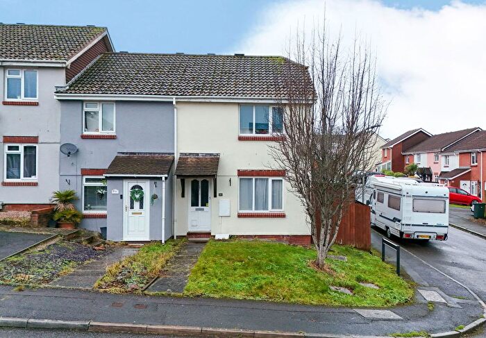 3 Bedroom End Terrace House For Sale In Orchid Vale, Kingsteignton, TQ12