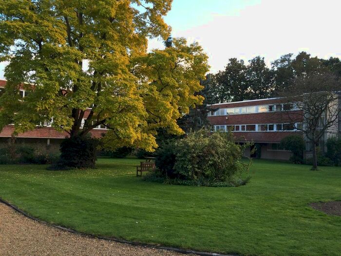 2 Bedroom Flat To Rent In Gilmerton Court, Trumpington, Cambridge, CB2