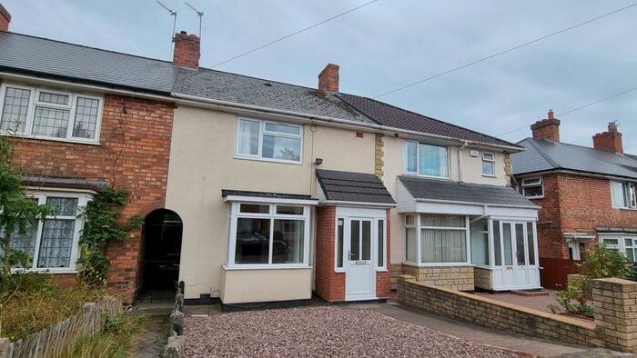 3 Bedroom House To Rent In Colindale Road, Kingstanding, B44