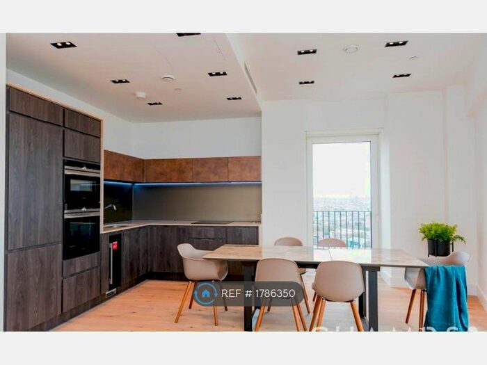 2 Bedroom Flat To Rent In Exchange Gardens, London, SW8