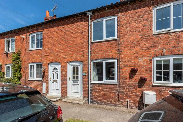2 Bedroom Cottage To Rent In Westgate, Old Malton, Malton, YO17