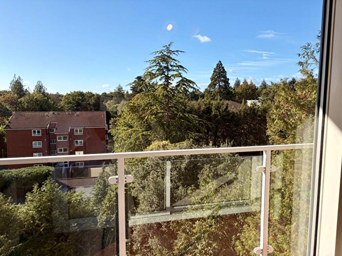 2 Bedroom House To Rent In Lindsay Road, Poole, BH13