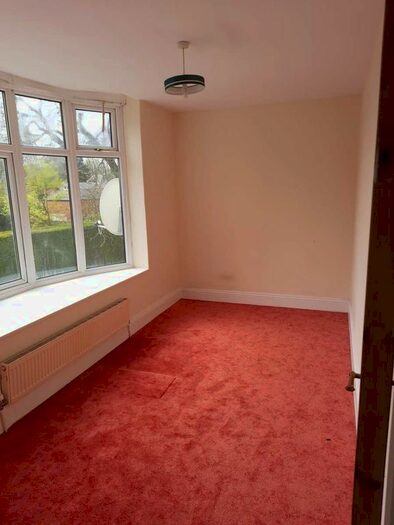 1 Bedroom Flat To Rent In Abbey Drive West, Grimsby, DN32