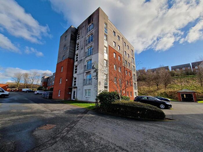 2 Bedroom Flat To Rent In Federation Road, Burslem, Stoke-on-Trent, ST6