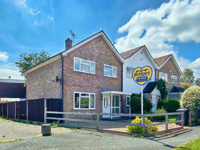 3 Bedroom Semi-Detached House To Rent In Willow Way, Farnham, GU9