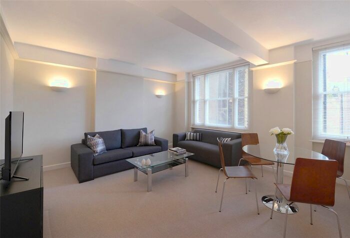 1 Bedroom Flat To Rent In Hill Street, Mayfair, London, W1J
