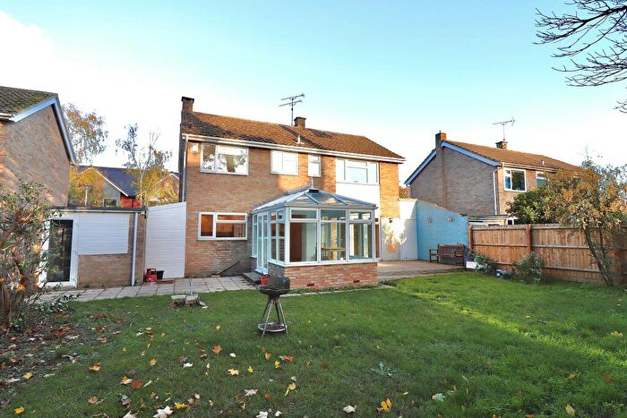 4 Bedroom House To Rent In Llewellyn Close, Chelmsford, CM1