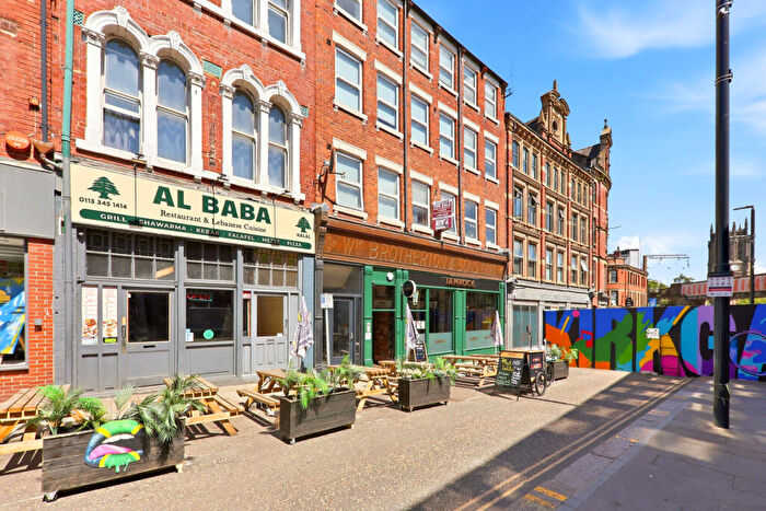 Apartment For Sale In Kirkgate, Leeds, LS2