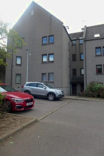 2 Bedroom Flat To Rent In Sunnybank Road, Aberdeen, AB24