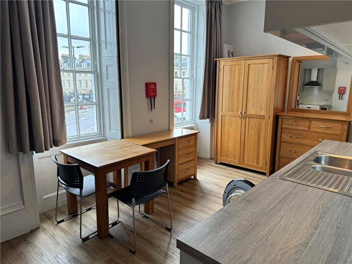 1 Bedroom Apartment To Rent In Terrace Walk, Bath, Somerset, BA1