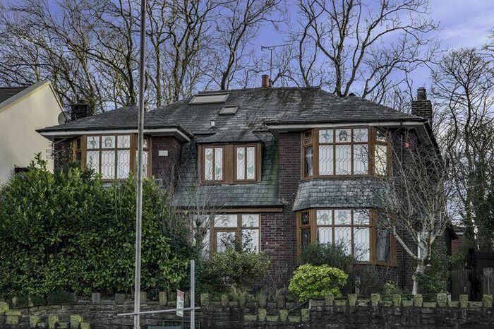 6 Bedroom Detached House To Rent In Moss Bank Way, Bolton, BL1