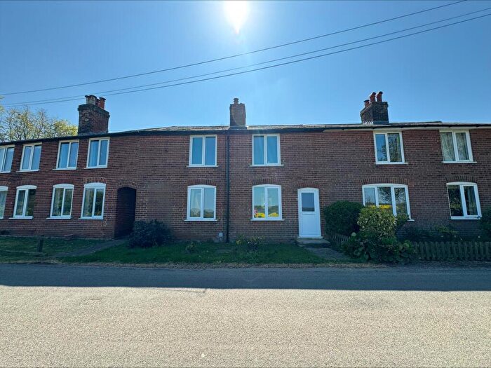 3 Bedroom Cottage To Rent In Box Iron Row Cottage Wades Lane, Shotley, IP9