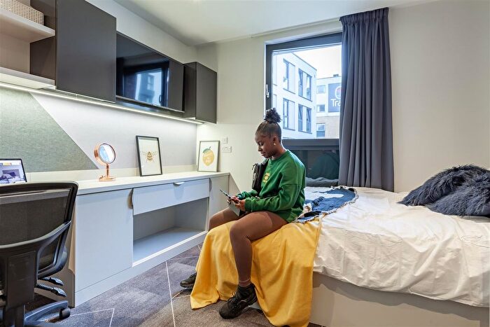 1 Bedroom Flat To Rent In Upper Dean Street, Birmingham, B5