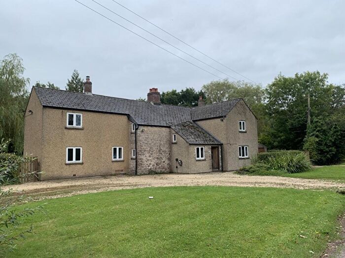 6 Bedroom Cottage To Rent In Spittleborough Cottage, Swindon, SN4