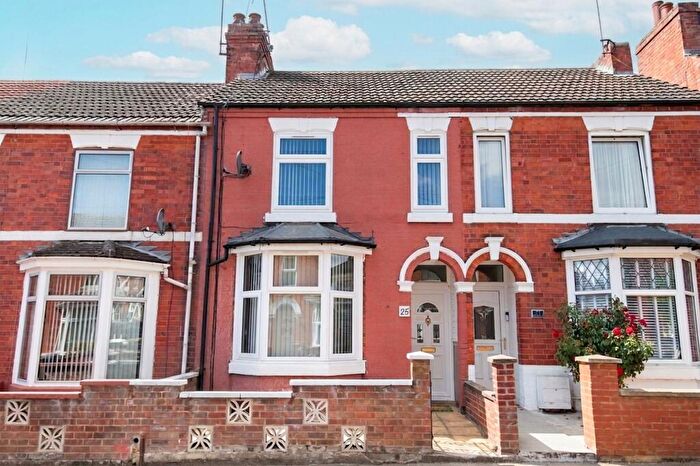 3 Bedroom Terraced House For Sale In Ferrestone Road, Wellingborough, NN8