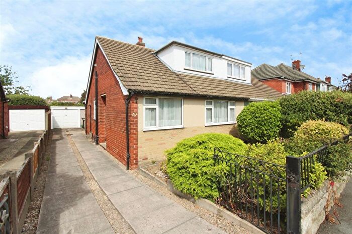 3 Bedroom Semi-Detached Bungalow For Sale In Westbourne Drive, Garforth, Leeds, LS25