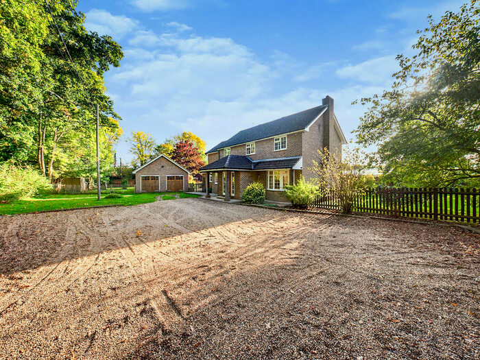 3 Bedroom Detached House For Sale In Loxwood Road, Rudgwick, RH12