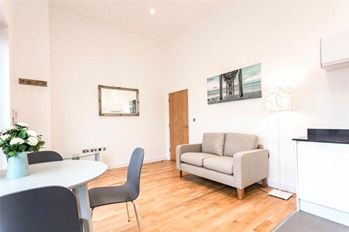 2 Bedroom Flat To Rent In Alexandra Court, A St. Leonards Road, Windsor, SL4