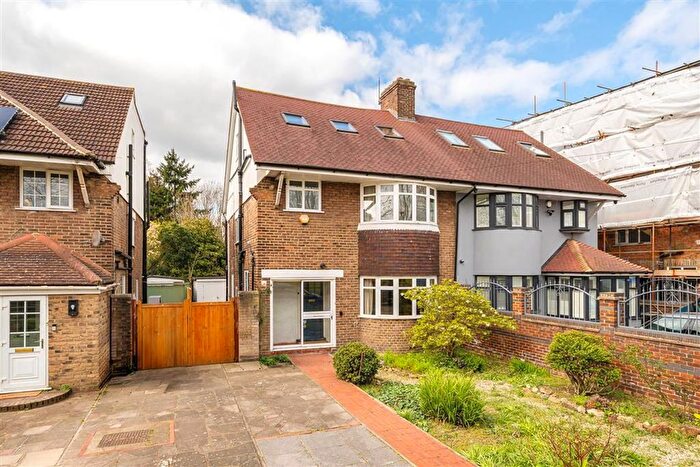 4 Bedroom Property For Sale In Eastbrook Road, Blackheath, SE3
