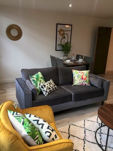 2 Bedroom Duplex To Rent In Cape Street, Bradford, West Yorkshire, BD1