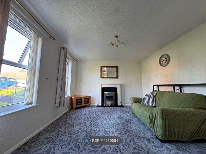 2 Bedroom Flat To Rent In Coniston Road, Patchway, Bristol, BS34