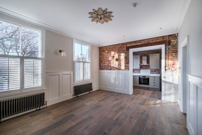 1 Bedroom Apartment To Rent In Englefield Road London, N1