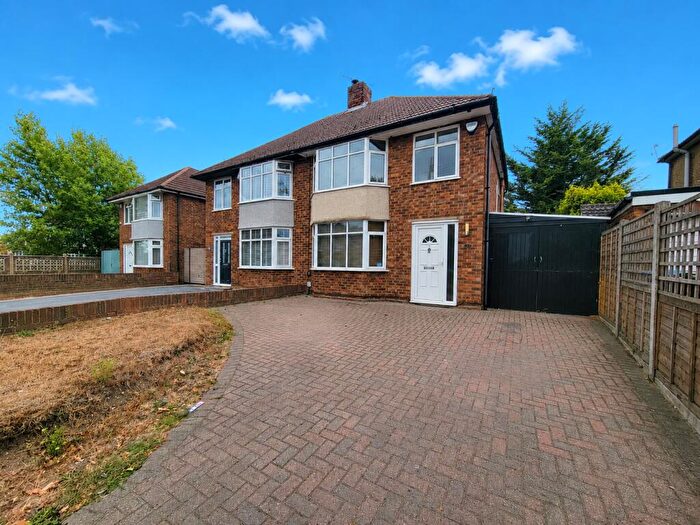 3 Bedroom Semi Detached House For Sale In Nacton Road, Ipswich, Suffolk, IP3