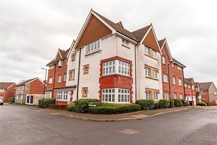 2 Bedroom Flat For Sale In Leader Street, Cheswick Village, Bristol, BS16