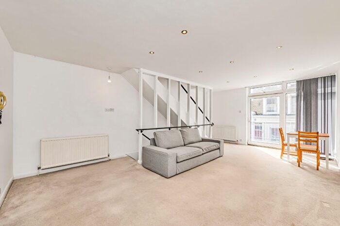 3 Bedroom End Terrace House For Sale In Child's Street, Earls Court, London, SW5