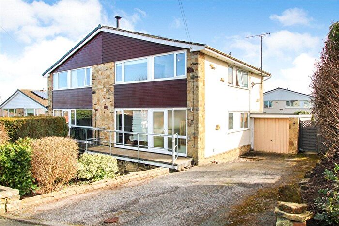 3 Bedroom Semi Detached House For Sale In Barleyfields Road, Wetherby, West Yorkshire, LS22