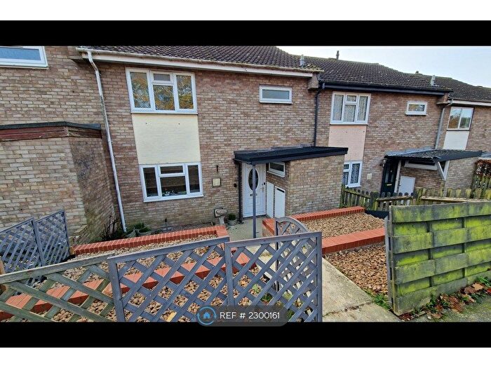 3 Bedroom Terraced House To Rent In Whiteway, Letchworth Garden City, SG6