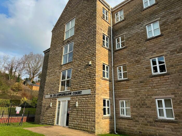 2 Bedroom Apartment To Rent In Longfellow Court, Mytholmroyd, HX7