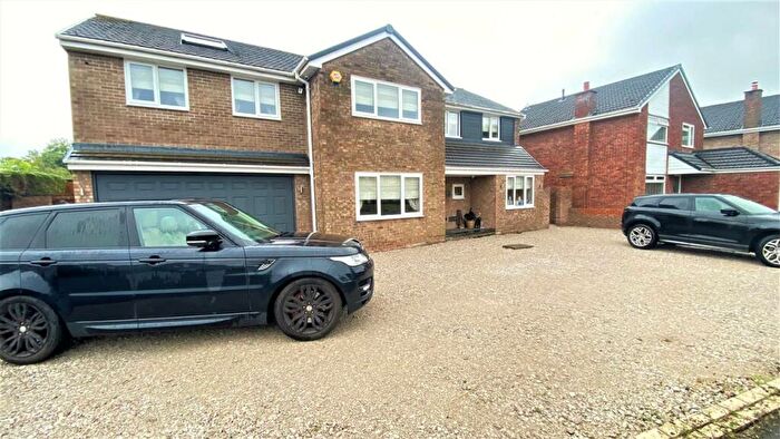 5 Bedroom Detached House For Sale In Green Lane, Great Sutton, CH66