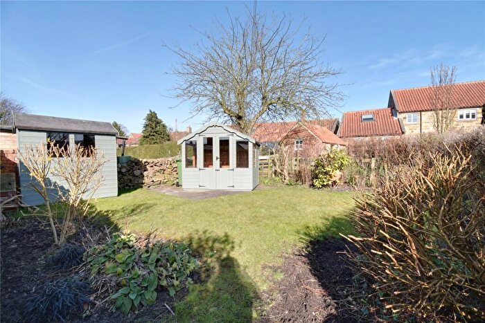 Property To Rent In South End, Osmotherley, Northallerton, North Yorkshire, DL6