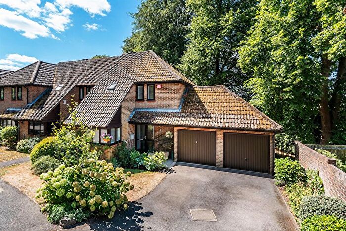 2 Bedroom Semi Detached House For Sale In Beechwood Park, South Leatherhead, KT22